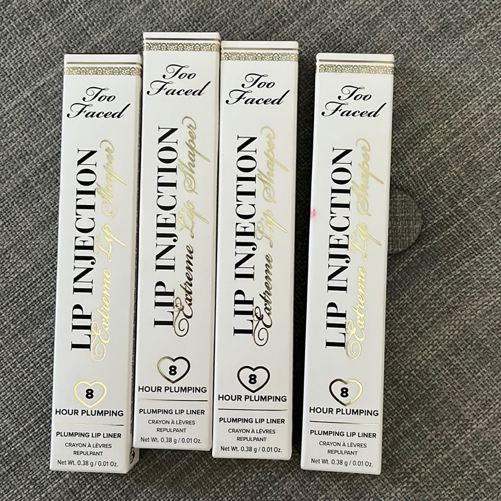 Lip Injection Extreme Lip Shaper